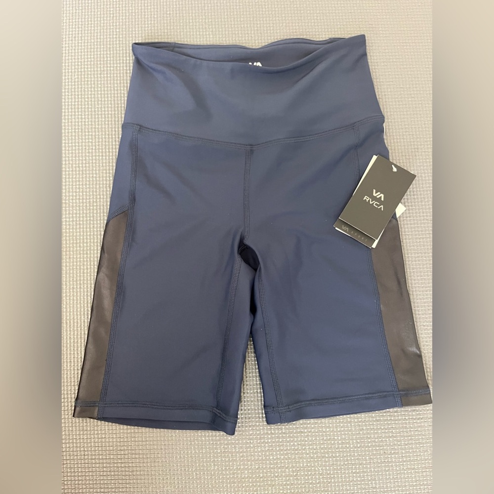 RVCA Athletic Biker Shoets NWT Small